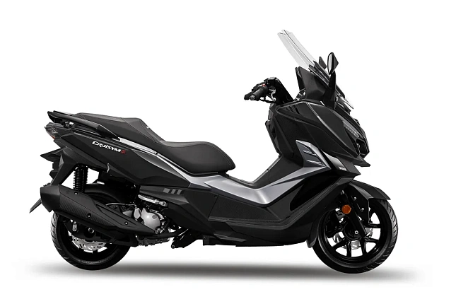Максискутер SYM CRUiSYM a 300